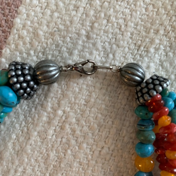 Vintage Necklace and Earrings - Picture 4 of 6